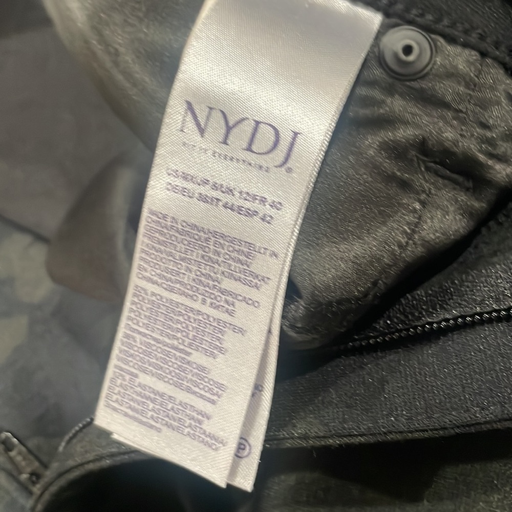Women’s Leggings Brand: NYDJ Size: 8 - Picture 7 of 9